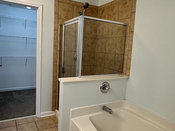 3rd image of 7082 Murphy Joy Ln