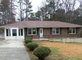 2400 Lakewood Dr NW, Kennesaw, GA 30152