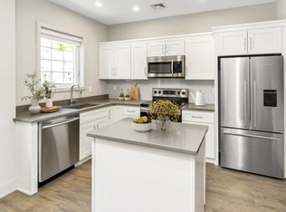 75 Jackson St #28, Fishkill, NY