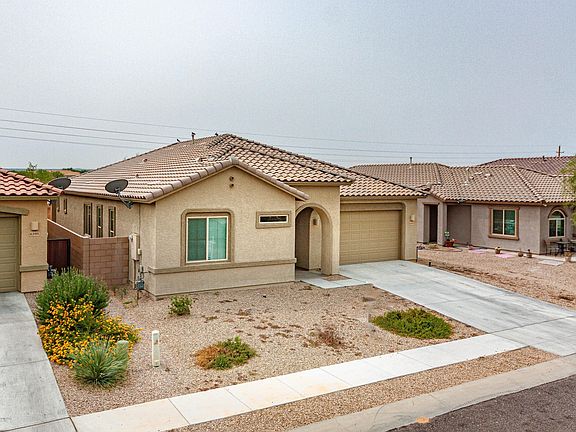 3rd image of 6403 W Willow Falls Way