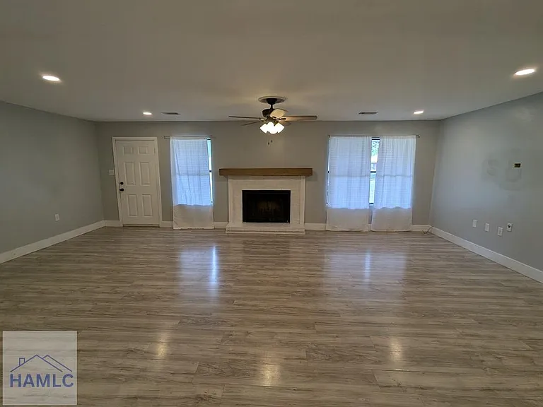 600 Thornwood Way — Photo 8