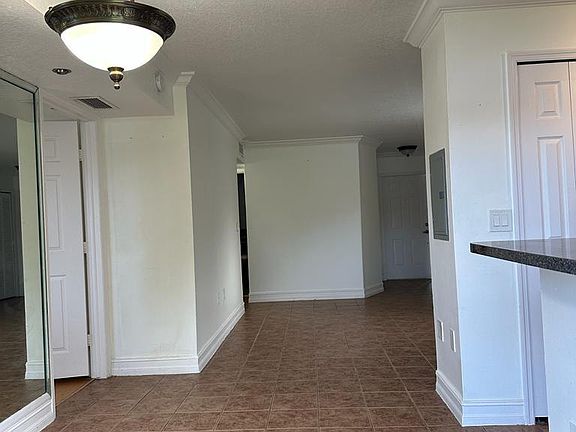 3rd image of 1251 SE 31st Ct