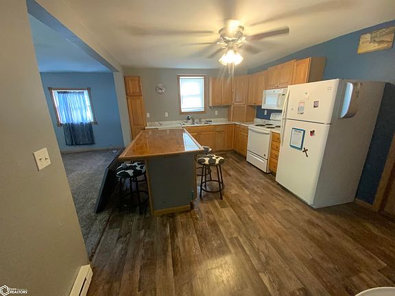 5th image of 224 Cedar Ave