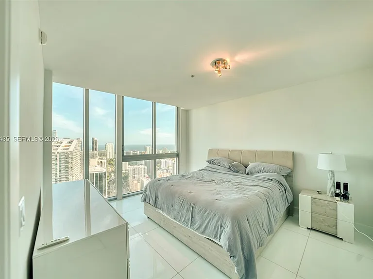 92 SW 3rd St #5203 — Photo 15