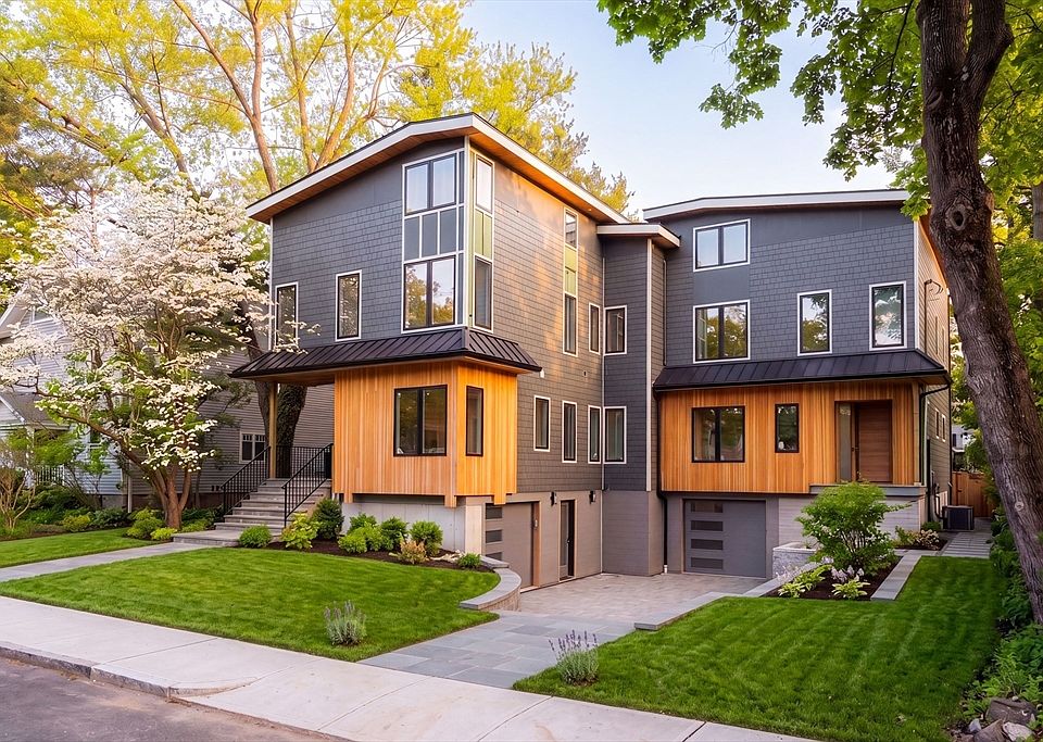 1st image of 19-21 Maple Park