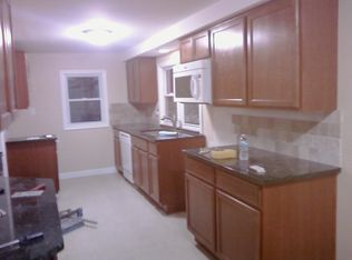 22511 Harper Lake Ave, Saint Clair Shores, MI 48080