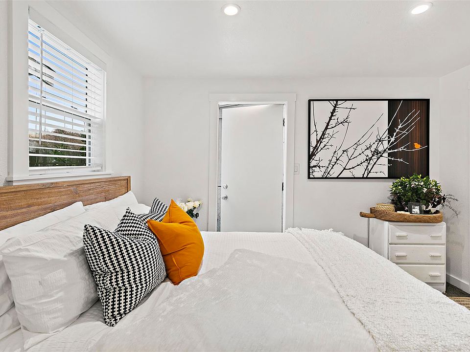 1st image of 1205 Peralta Ave #3