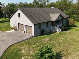 1690 Conway Wallrose Rd, Freedom, PA 15042