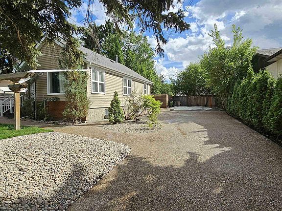 5th image of 10921 54th Ave NW
