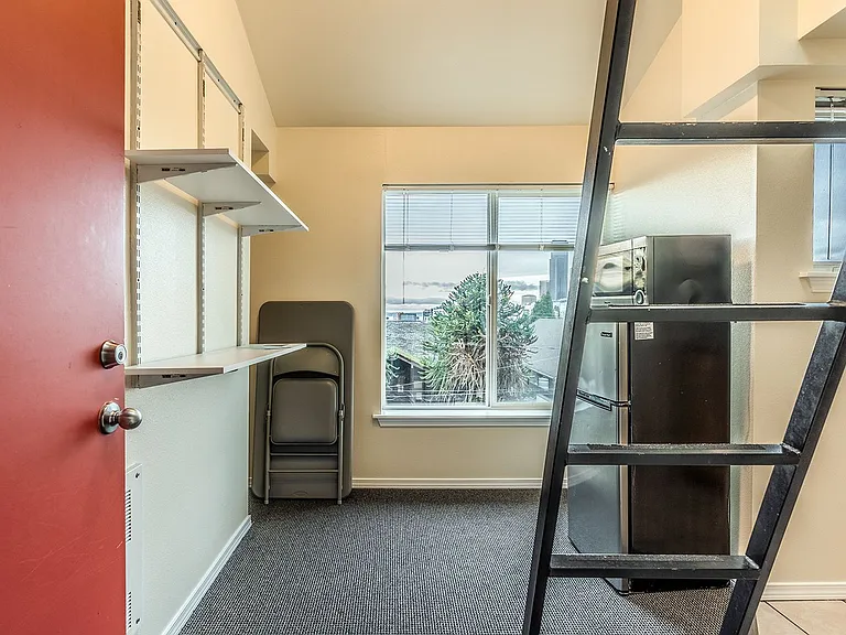 Solana Apodment Homes | International District — Photo 37
