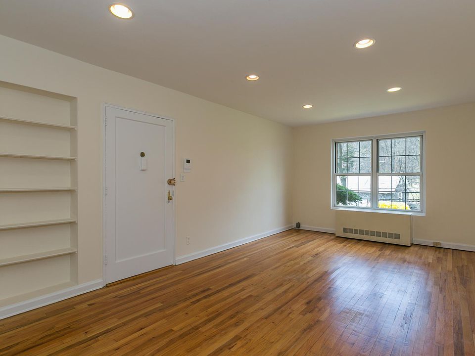 1st image of 215 Main St #215A