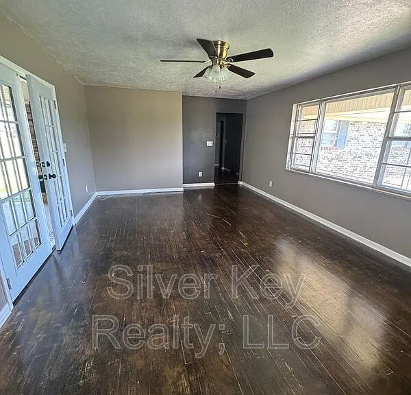 103 County Road 807 — Photo 11