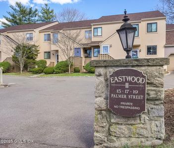 19 Palmer St APT 2, Cos Cob, CT, 06807