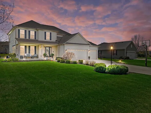 N42W22715 Cabot COURT, Pewaukee, WI 53072