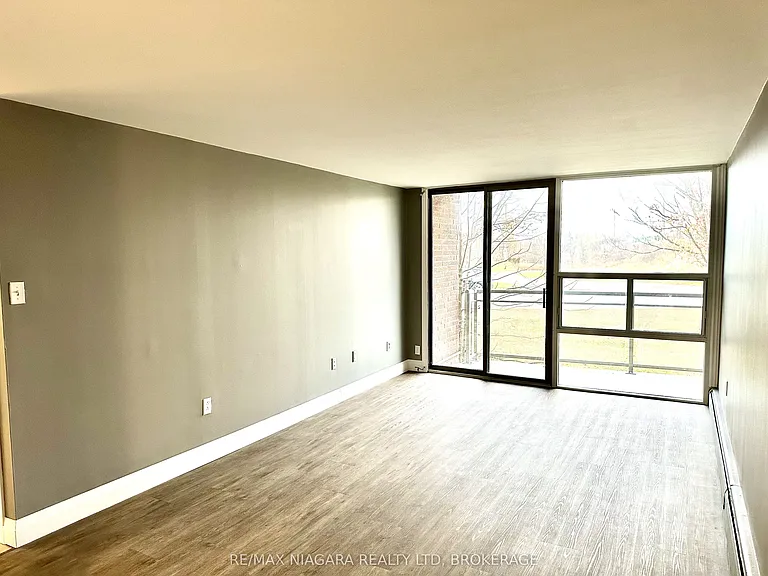 7 Riverview Blvd #205 — Photo 10