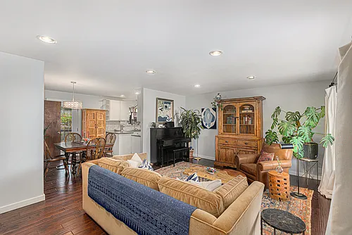 1301 Ponderosa Dr Photo 1
