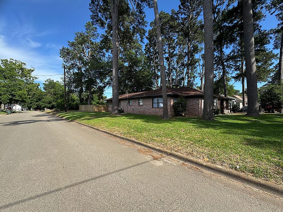 1st image of 605 Margaret St