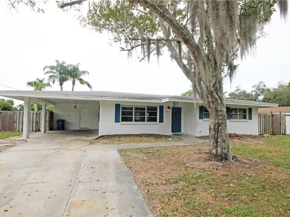 6118 Carlton Ave, Sarasota, FL 34231