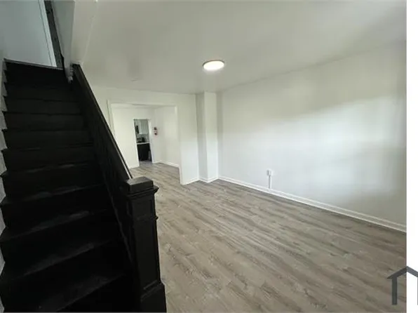 1712 W 11th St, Chester, PA 19013
