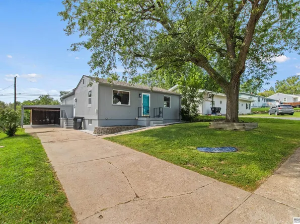 1615 Valley St, Plattsmouth, NE 68048