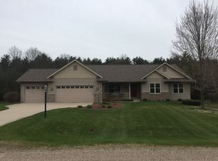 5000 Hawk Haven Rd, Stevens Point, WI 54482