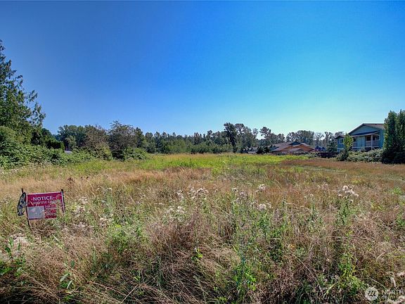 3rd image of 3740 E College Way