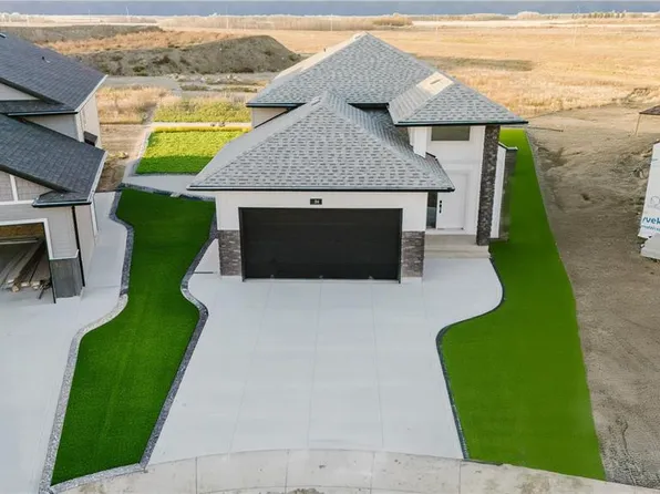 438 Stromberg CRESCENT, Saskatoon, SK S7L 7N7