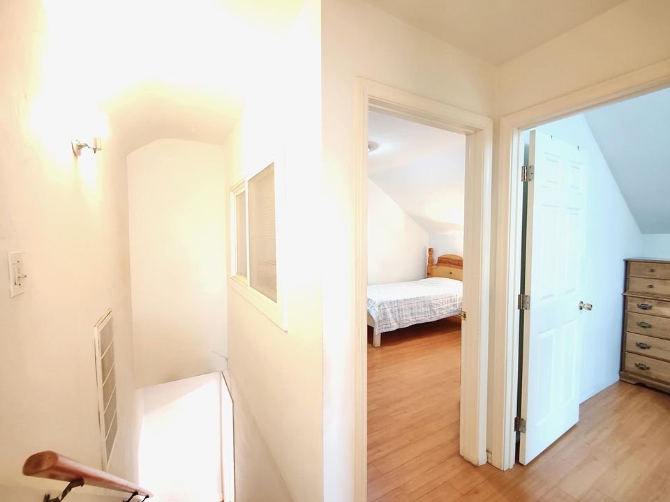 Two Bedroom Upstairs