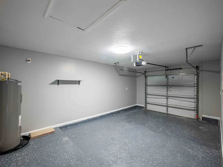 8205 Berry Ave — Photo 25