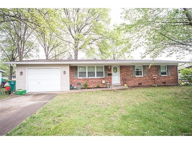 314 W Poplar St photo 1