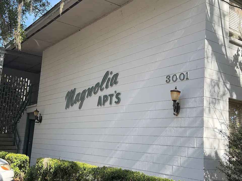 Small Apartment Complex- only 8 units