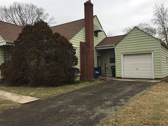 3rd image of 2886 Dresden St