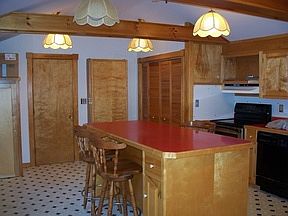 2nd image of 29 Cedar St