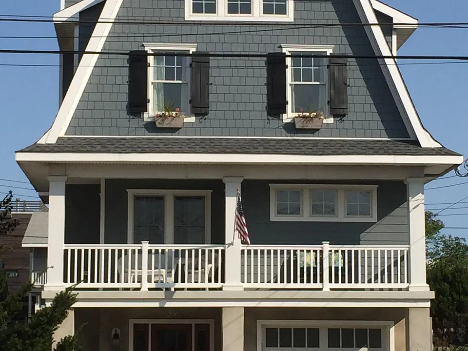 39 Shrewsbury Way #B