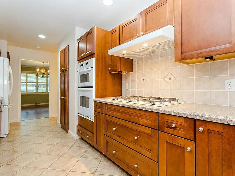 4225 Reaumur Dr — Photo 37