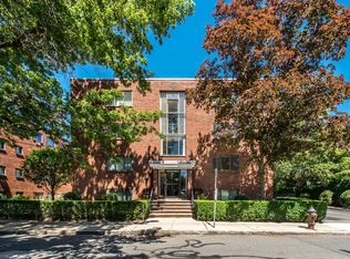 9 Chester St #15-47, Cambridge, MA 02140