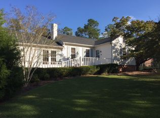 428 N State St, Lyons, GA 30436