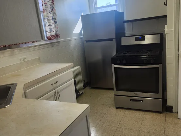 (undisclosed Address), Yonkers, NY 10704