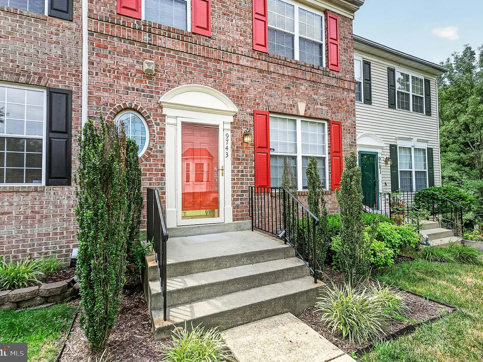 4 bed, 3.5 bath, 1616 sqft, $3,150 — Photo 3
