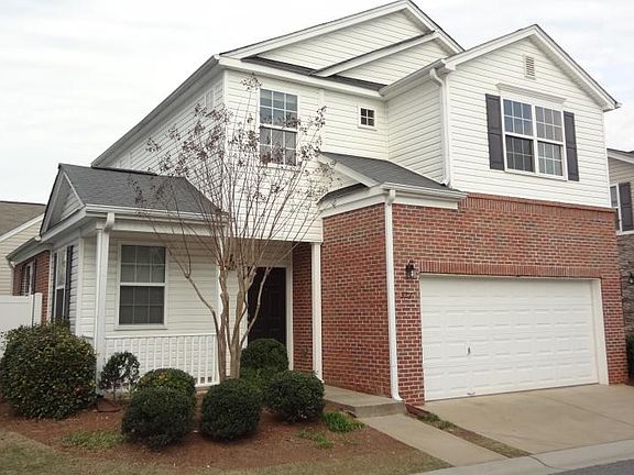 2nd image of 327 Hiawassee Dr