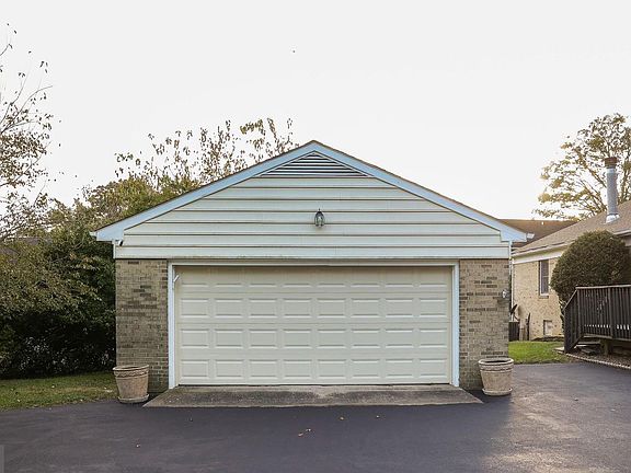 5th image of 1503 Woodcliff Ave