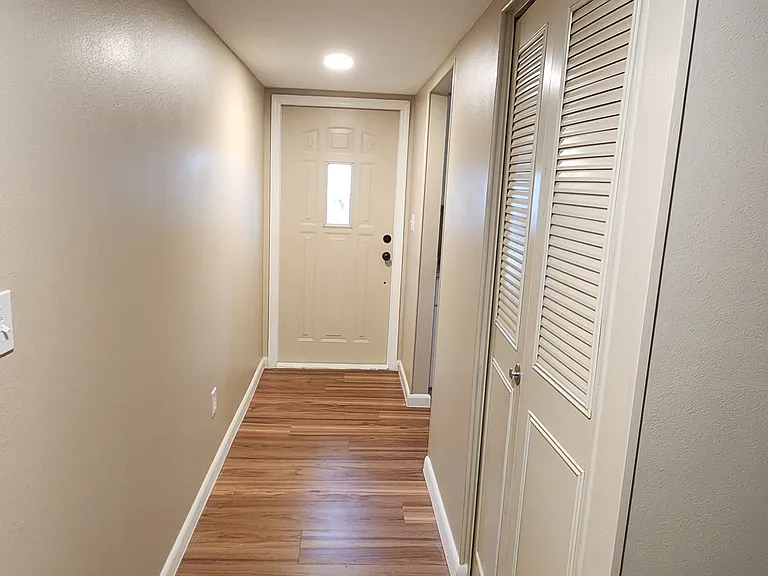 965 Fay Blvd — Photo 6