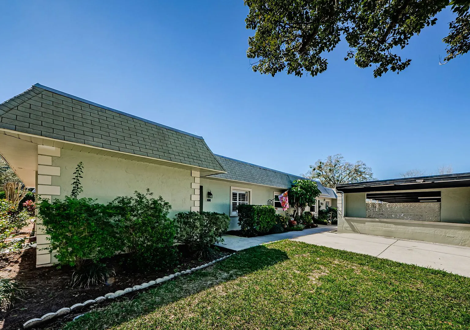 Beautiful 2 bed 2 bath in New Port Richey — Photo 4