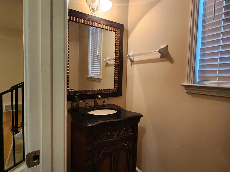 1459 Down River Dr — Photo 12