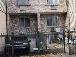 1949 Hunt Ave, Bronx, NY 10462