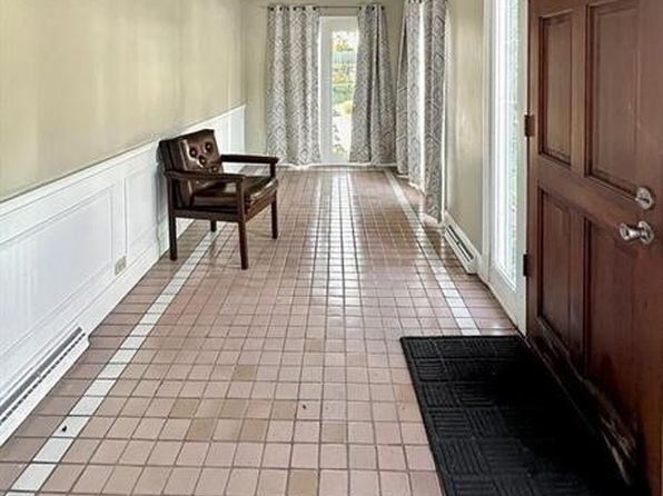 2011 Warwood Ave, Wheeling, WV 26003