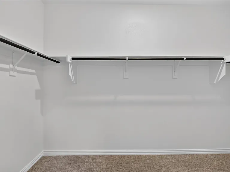 512 Dorothy Dr — Photo 13