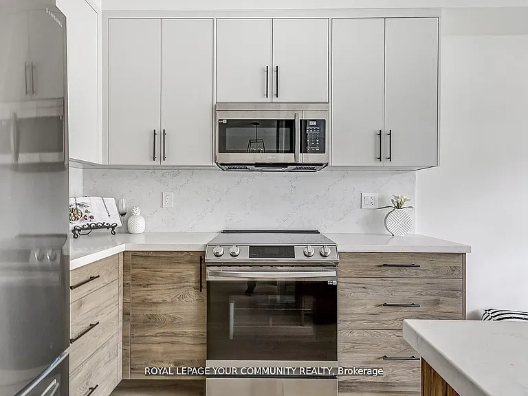 43 Gauguin Ave — Photo 17