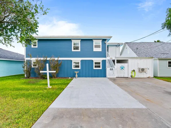 439 Copano Ridge Rd, Rockport, TX 78382