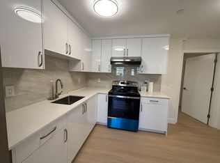 2975 Venables St, Vancouver, BC V5K2R8